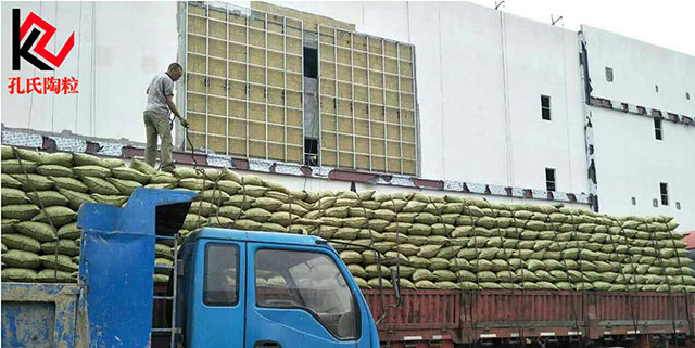 上海松江萬達項目使用車庫頂板回填陶粒